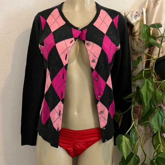 Used Cardigan knit Sweater New York &Company Gray and Pink Plaid - Picture 3 of 13